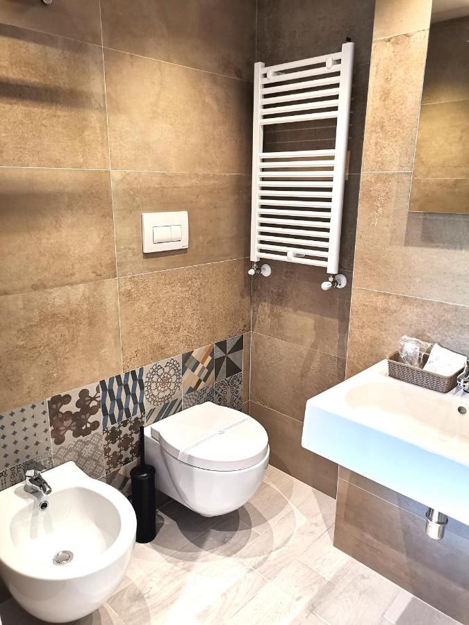 Le Metro Bed & Breakfast Carini Ngoại thất bức ảnh