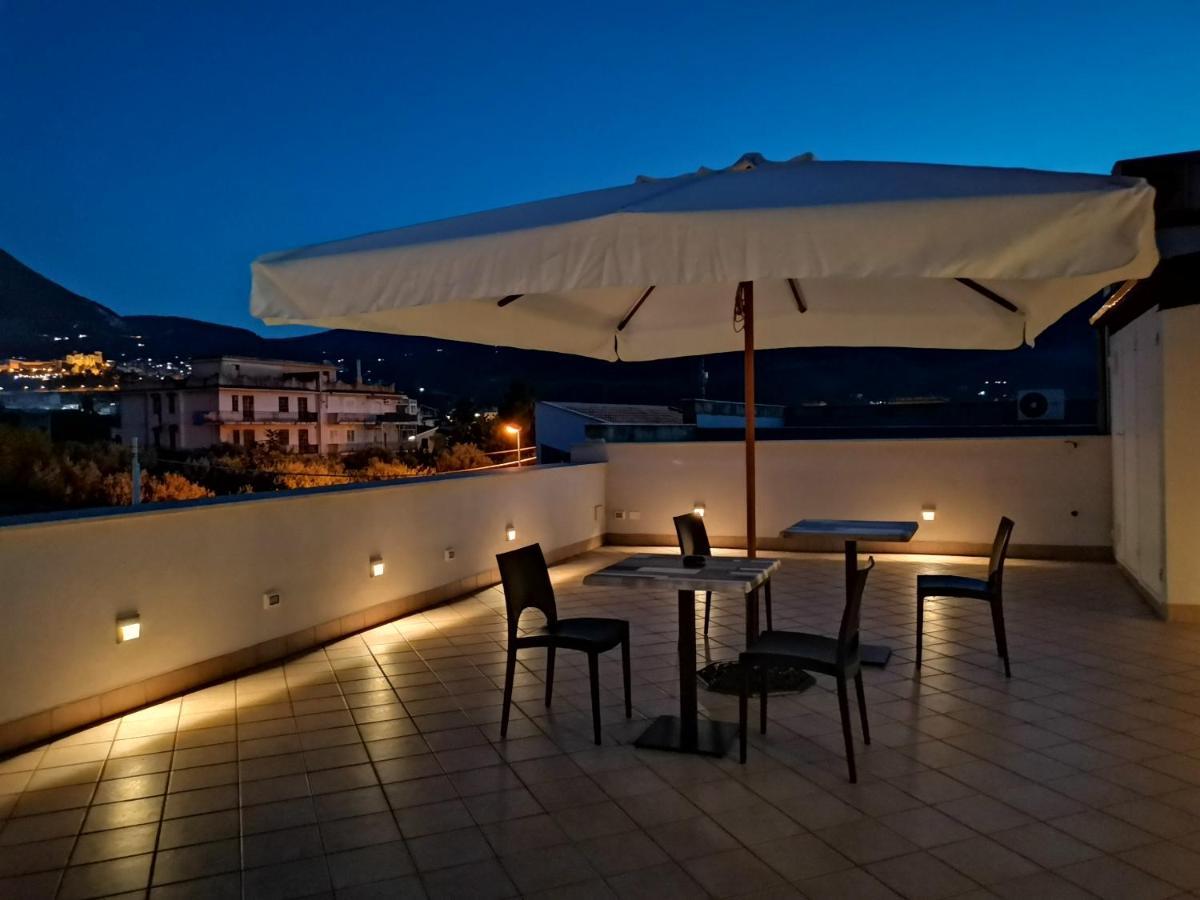 Le Metro Bed & Breakfast Carini Ngoại thất bức ảnh