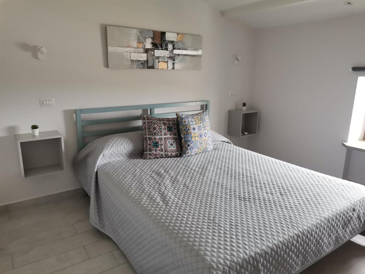Le Metro Bed & Breakfast Carini Ngoại thất bức ảnh