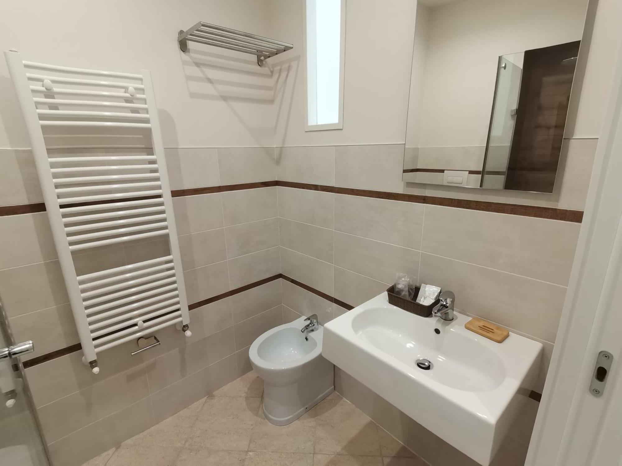 Le Metro Bed & Breakfast Carini Phòng bức ảnh